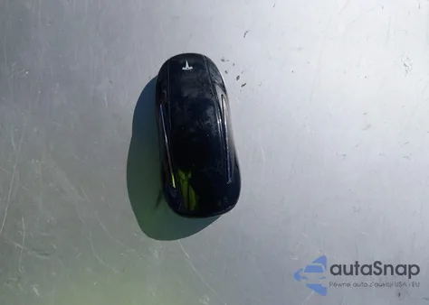 2016 Tesla Model X 60D/70D/75D/90D/P100D z USA, uszkodzony, nr VIN 5YJXCBE29GF021226